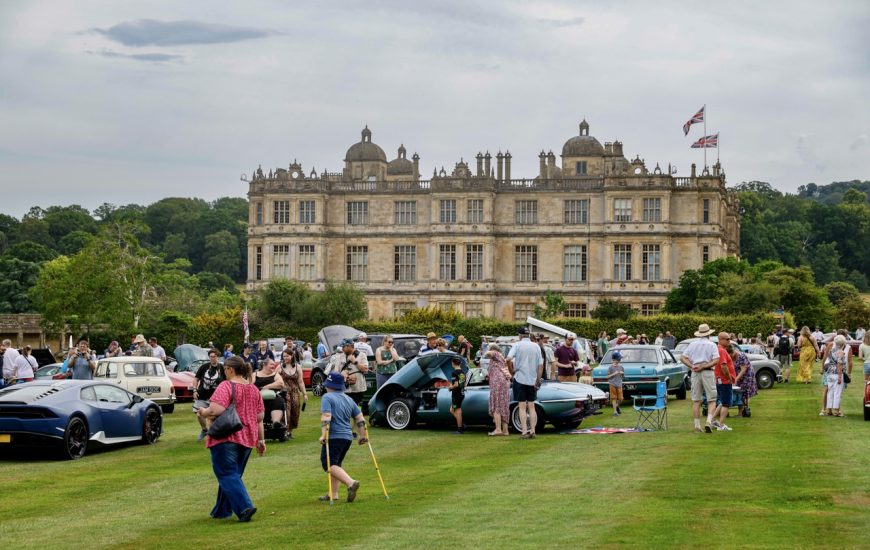 Display cars and visitors at the 2026 Longleat Motor Show Weekender